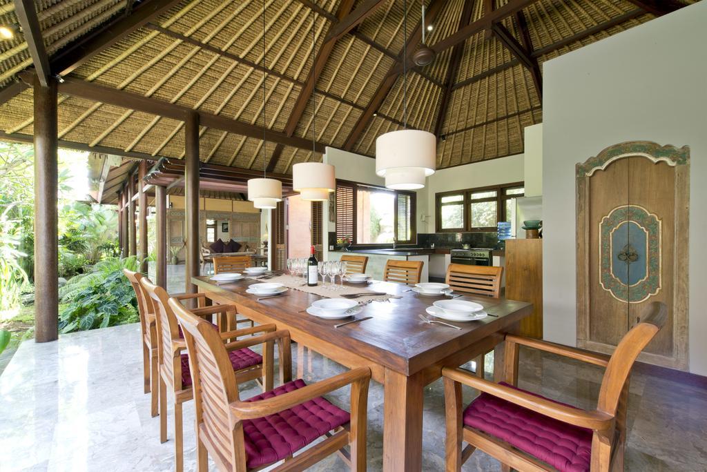 Bali Villa Aja Семіньяк Екстер'єр фото